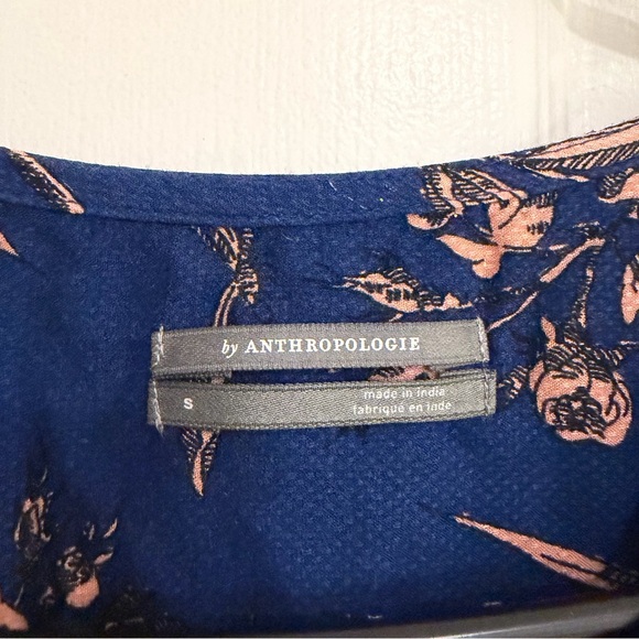 Anthropologie Floral Embroidered V Neck Top Size S - Picture 8 of 11